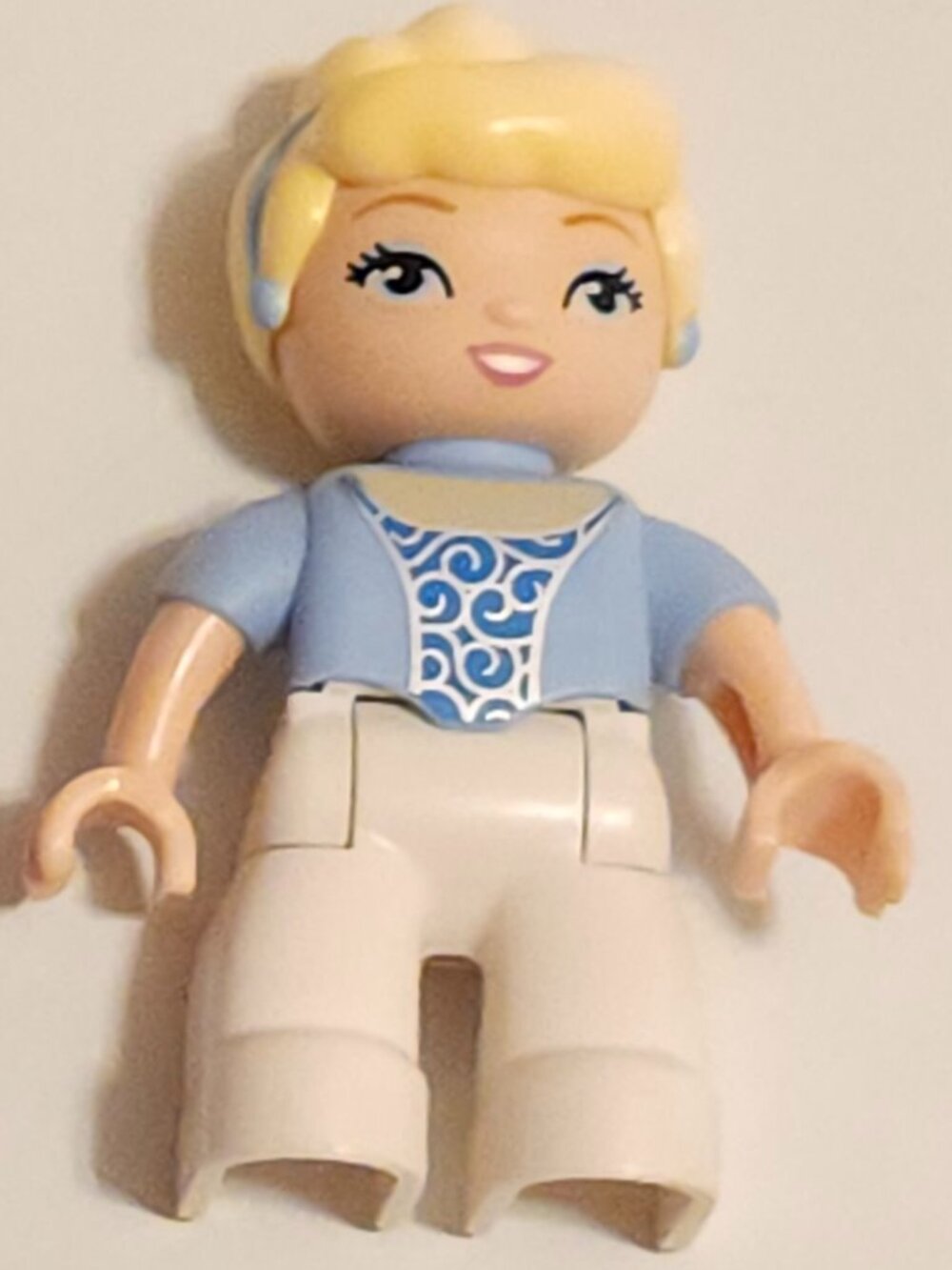 LEGO Duplo Disney Princess Cinderella minifigure, part number 47394pb149
